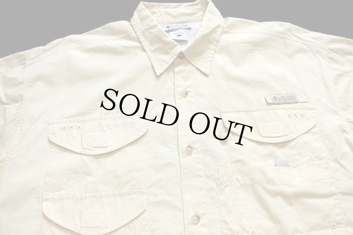 画像3: 00s Columbiaコロンビア PFG コットン フィッシングシャツ 薄黄 L (3)