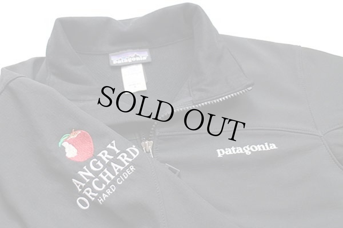 画像3: patagoniaパタゴニア ANGRY ORCHARD刺繍 Adze Jacket POLARTEC ストレッチ ソフトシェルジャケット 黒 W-M (3)