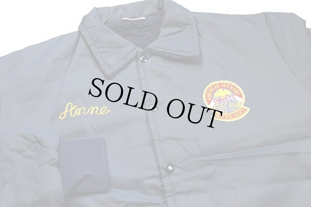 画像3: 80s USA製 AMERICAN VETERANS AUXILIARY チェーン刺繍&パッチ付き ボアライナー ナイロン コーチジャケット 紺 XL (3)