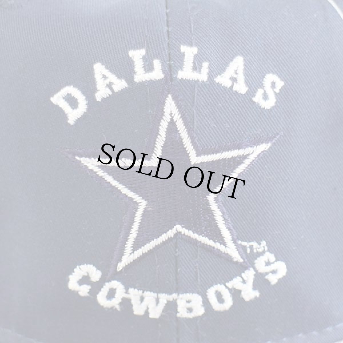 画像4: デッドストック★90s NFL DALLAS COWBOYS ロゴ刺繍 ツートン キャップ 紺×グレー (4)
