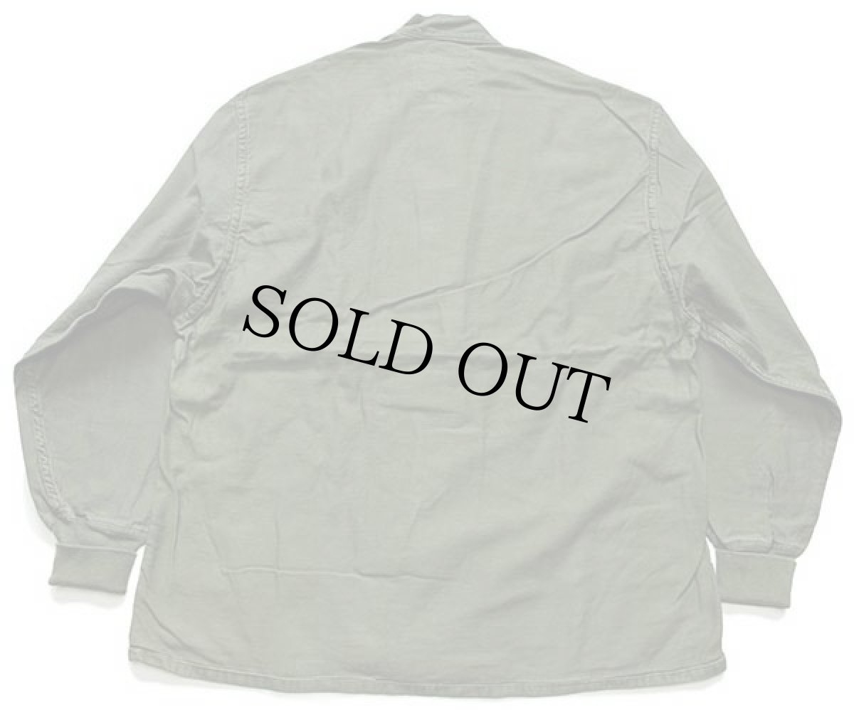 画像2: 70s 米軍 U.S.ARMY スタンドカラー コットンサテン ケミカルプロテクティブ ライナーシャツ オリーブグリーン M★01 (2)