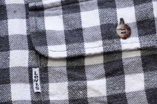 画像5: 80s イタリア製 Levi'sリーバイス ギンガムチェック ボタンダウン コットン ライトネルシャツ 黒×白 XL★ユーロ (5)