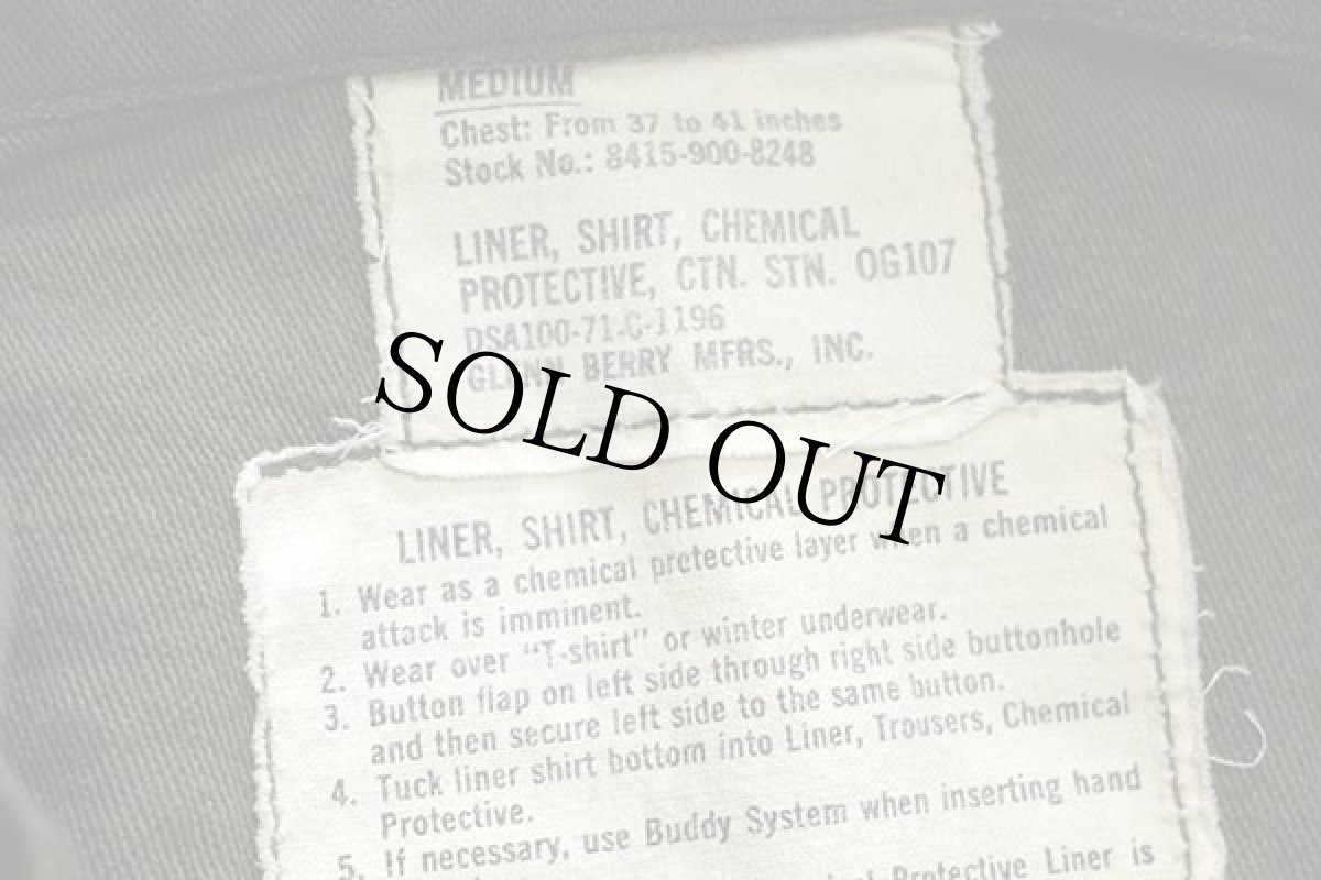 画像4: 70s 米軍 U.S.ARMY スタンドカラー コットンサテン ケミカルプロテクティブ ライナーシャツ オリーブグリーン M★02 (4)