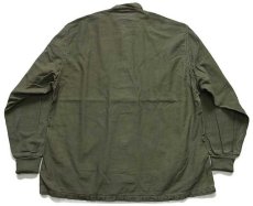 画像2: 70s 米軍 U.S.ARMY スタンドカラー コットンサテン ケミカルプロテクティブ ライナーシャツ オリーブグリーン M★05 (2)