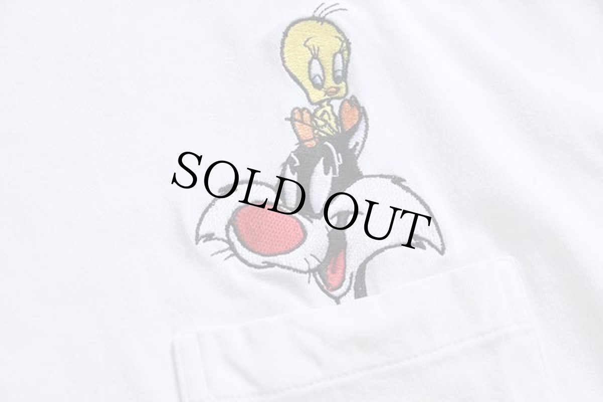 画像4: 90s Warner Bros LOONEY TUNES シルベスター&トゥイーティー刺繍 モックネック コットン ポケット付き 長袖Tシャツ 白 XL (4)