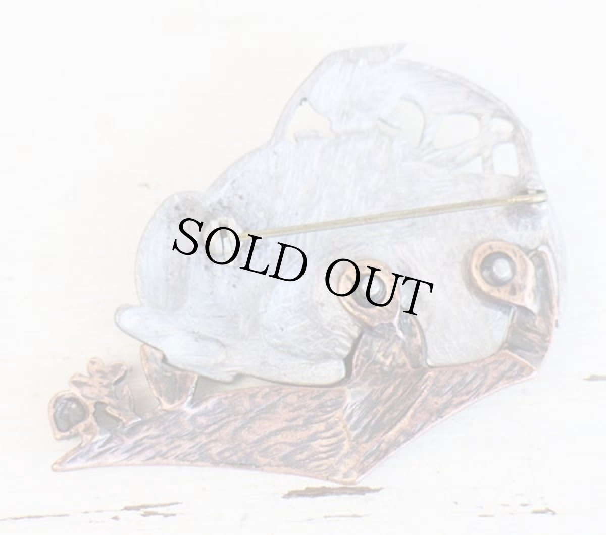 画像2: ビンテージ フォルクスワーゲン ビートル フラワーパワー LUV BUG ピンズ★ピンバッジ (2)