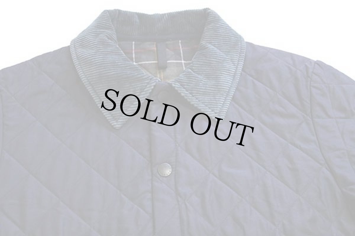 画像3: 00s ルーマニア製 Barbourバブアー D891 CLASSIC ESKDALE JACKET タータンチェックライナー キルティングジャケット 紺 M (3)