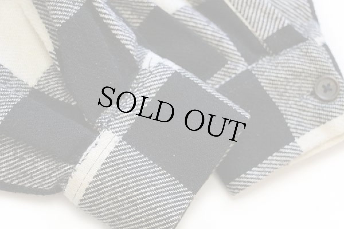 画像5: 90s イタリア製 By D バッファローチェック ウール混 シャツ 黒×白 L (5)