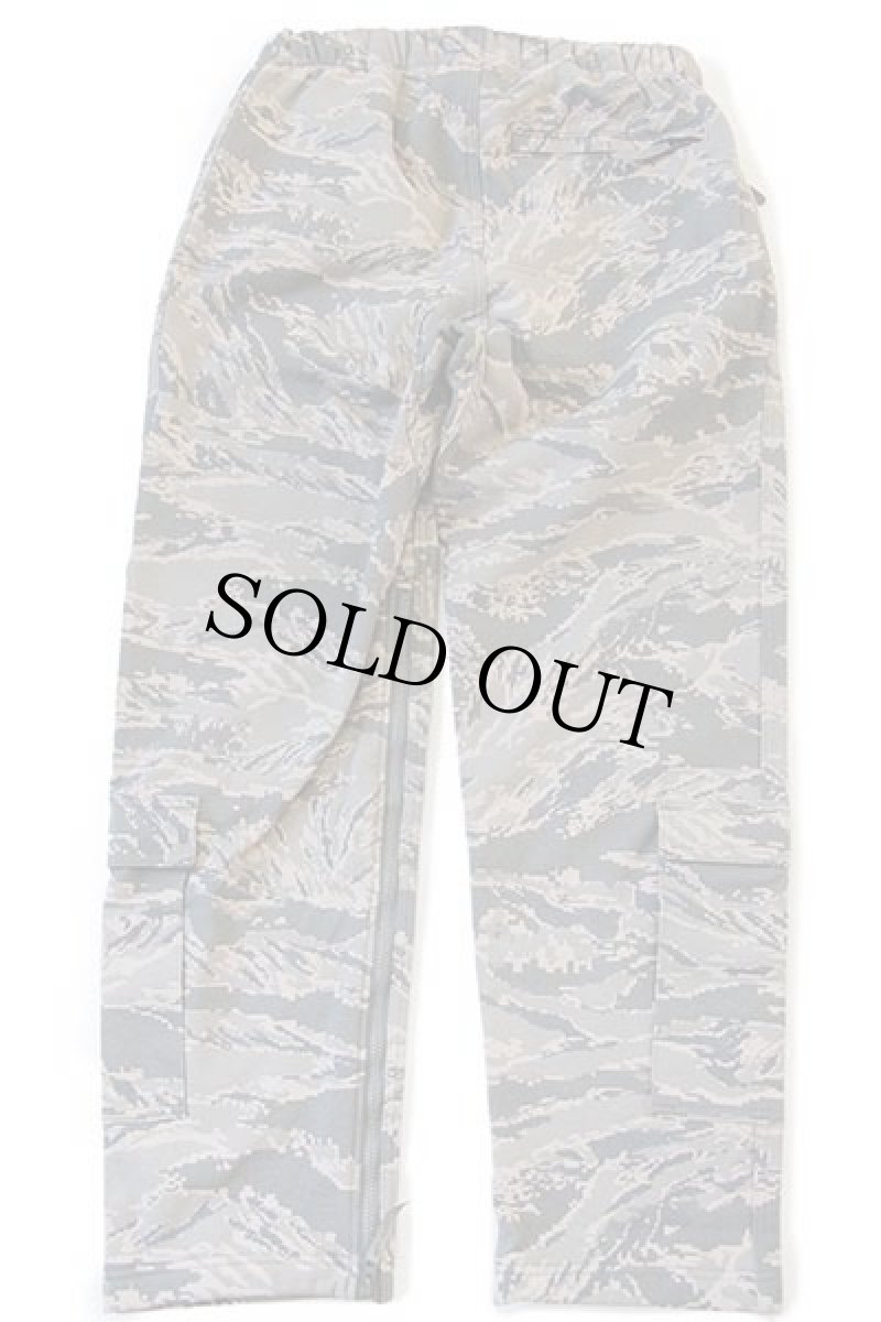 画像3: デッドストック★00s USA製 MASSIF ABU デジタル タイガーカモ ELEMENTS NOMEX ソフトシェルパンツ M (3)