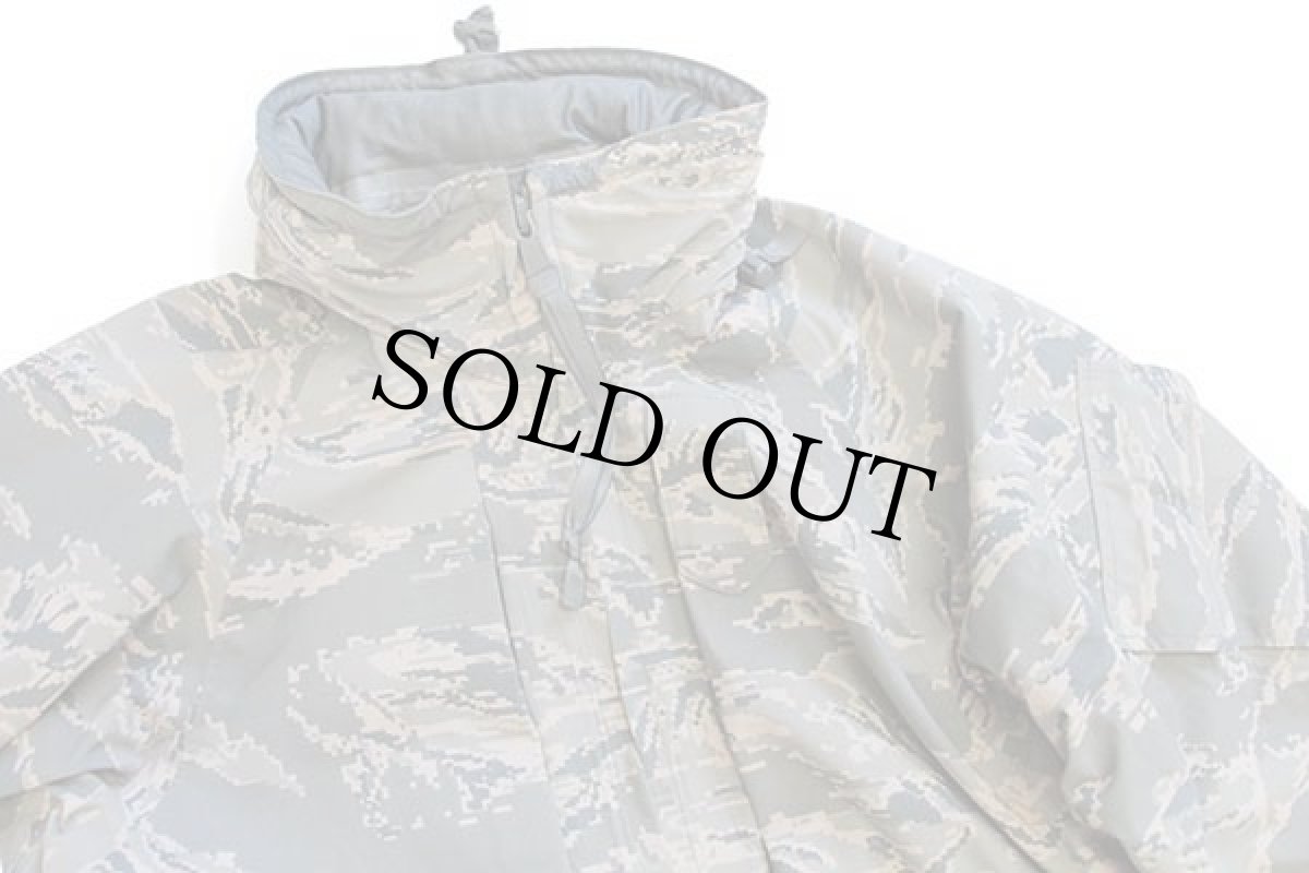 画像3: 00s 米軍 USAF APECS ABU デジタル タイガーカモ GORE-TEXゴアテックスパーカー S-S (3)