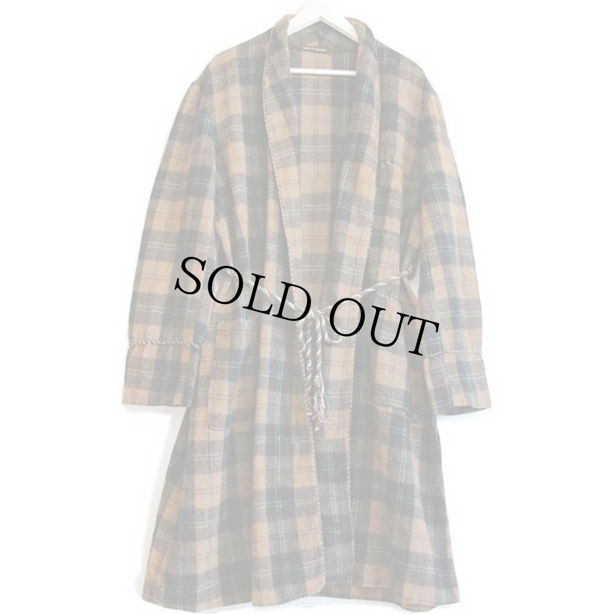画像2: 70s 英国製 UNKNOWN タータンチェック ショールカラー スモーキング ウール混 ガウン (2)