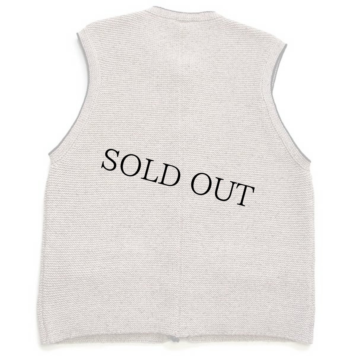 画像2: Distler ネップ入り 鹿角ボタン ノーカラー チロリアン メリノウール×アクリルニット ベスト カーディガン グレーベージュ 48 (2)