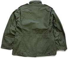 画像2: 80s 米軍 U.S.ARMY パッチ付き M-65 フィールドジャケット オリーブグリーン S-S (2)