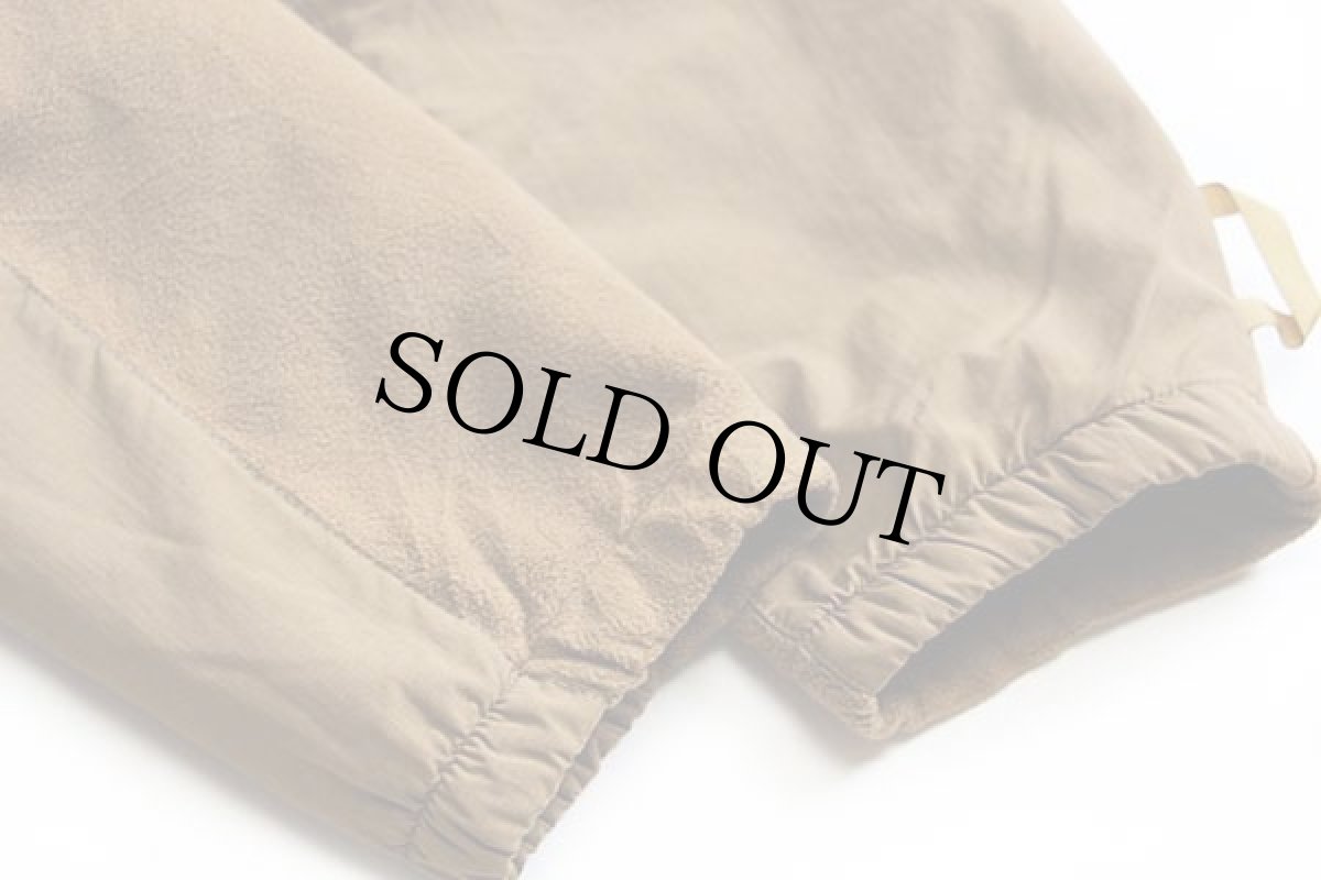 画像6: 10 米軍 U.S.NAVY ECWCS NWU ゴアテックスパーカー ライナー フリースジャケット コヨーテブラウン L-R (6)