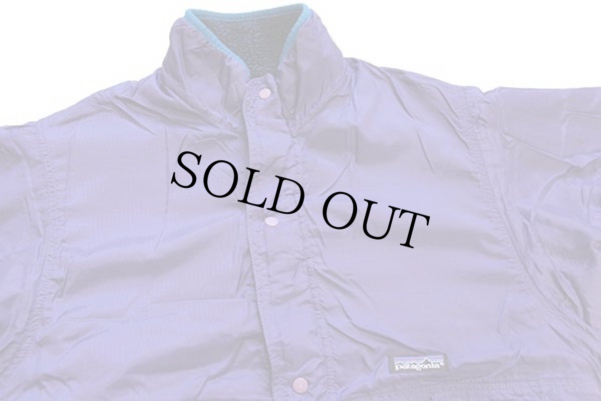 画像8: 90s USA製 patagoniaパタゴニア グリセード リバーシブル ナイロン×フリースジャケット 紺×紫 S (8)