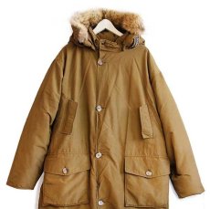 画像1: 00s USA製 WOOLRICH JOHN RICH&BROS ウールリッチ コヨーテファー アークティックパーカー ロング ダウンコート 茶 2XL★特大 B-9タイプ (1)