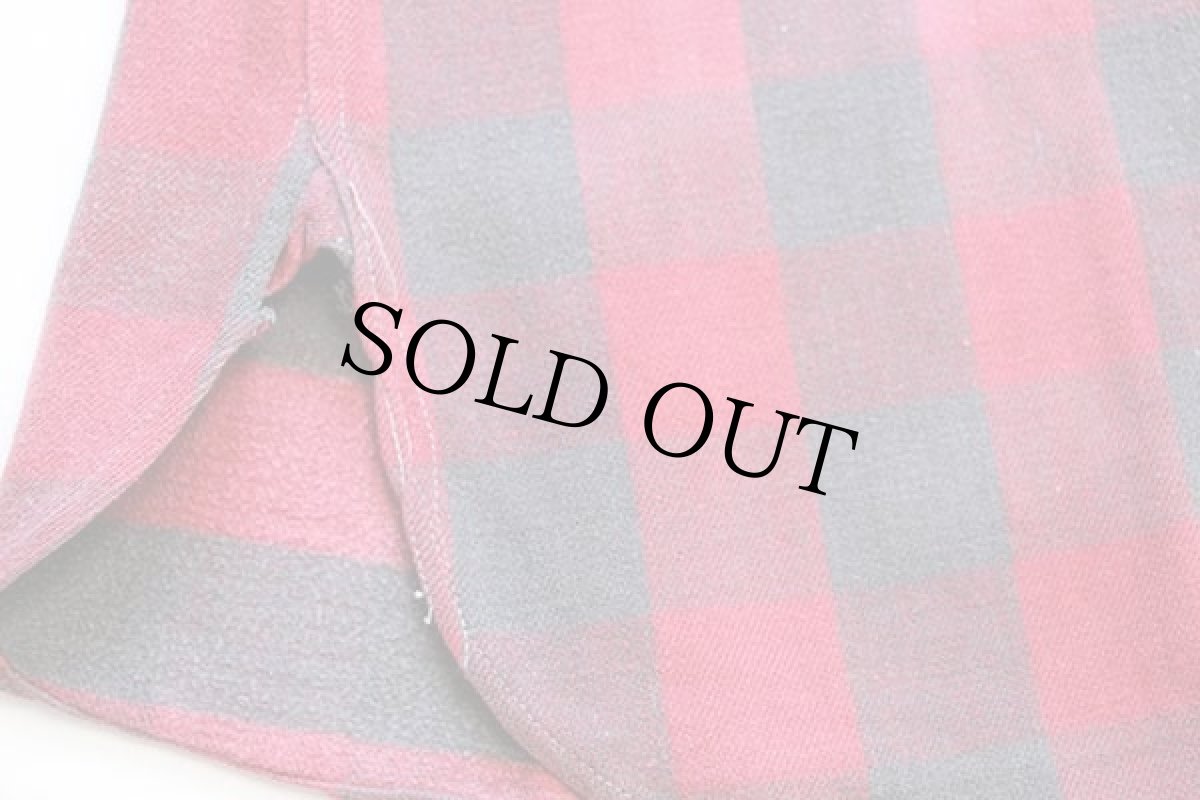 画像6: 40s MONTGOMERY WARD バッファローチェック マチ付き コットン フランネルシャツ 黒×赤 フェード (6)