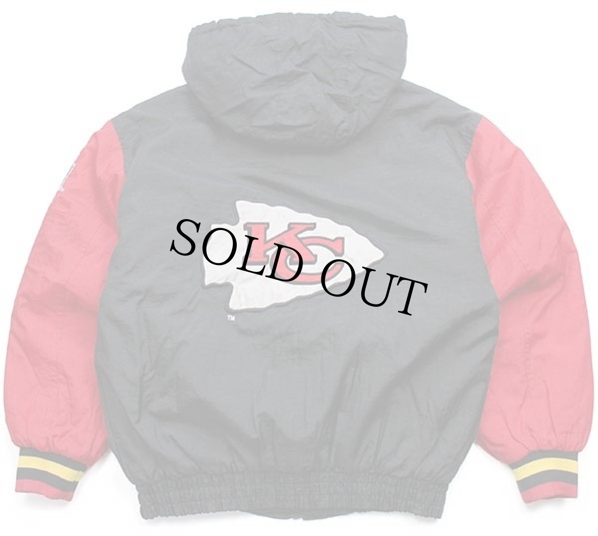 画像2: 90s PRO PLAYER NFL KANSAS CITY CHIEFS 刺繍 ツートン リバーシブル 中綿入り ナイロンパーカー 黒×赤 S (2)