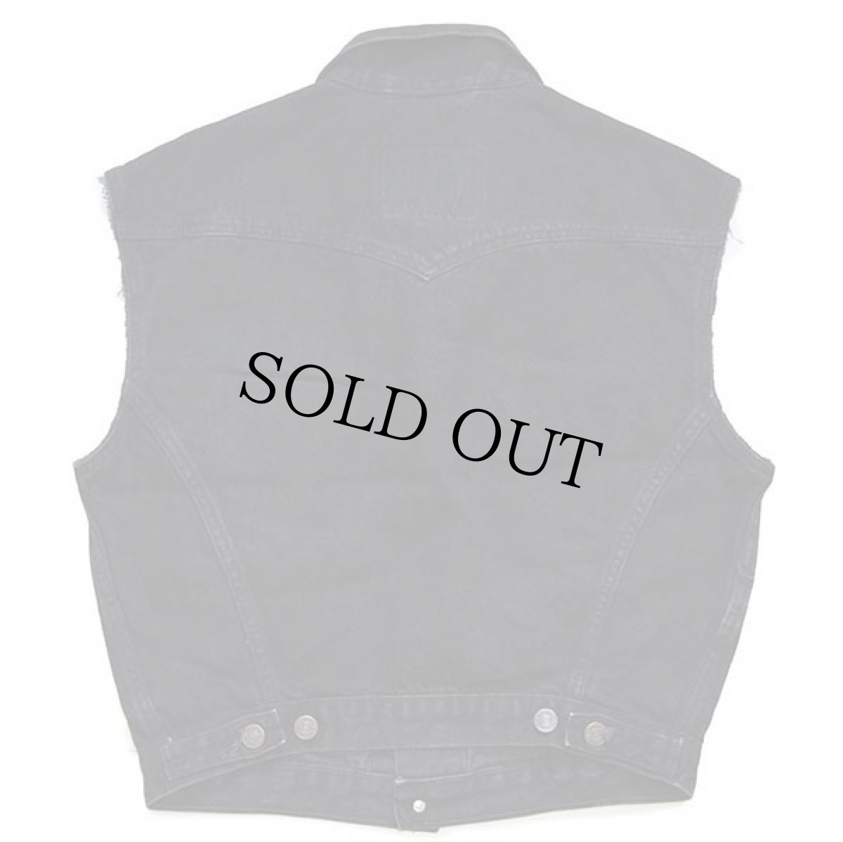 画像2: 80s Levi'sリーバイス 71163 ショート丈 カットオフ ブラック デニムベスト S★ユーロ (2)