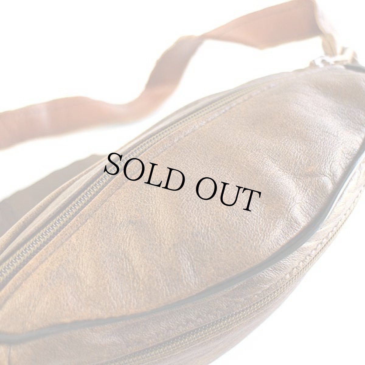 画像3: UNKNOWN ディアスキン オールレザー ウエストポーチ 茶 (3)