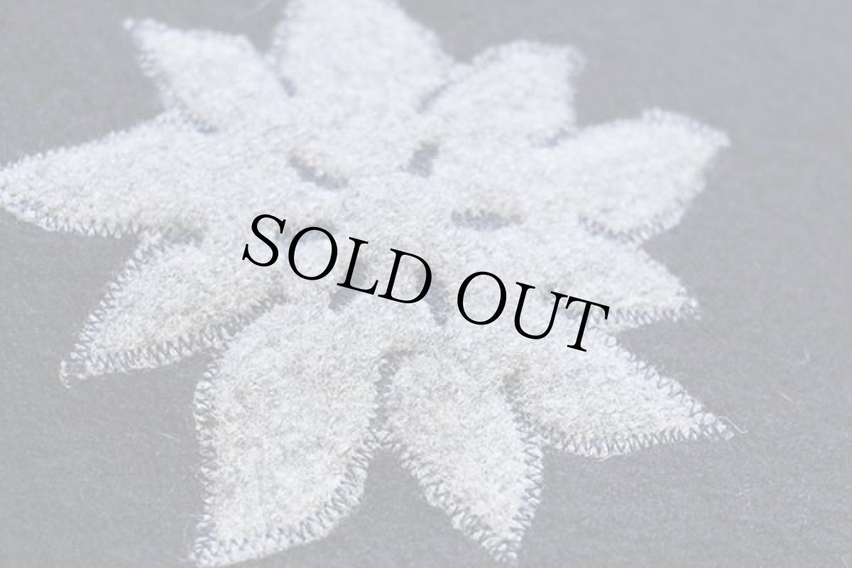 画像4: UNKNOWN 花柄 アップリケ ツートン ノーカラー チロリアン ボイルドウール ベスト 紺×グレー (4)