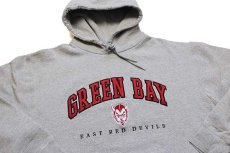 画像3: 00s GREEN BAY EAST RED DEVILS デビル 刺繍&パッチ スウェットパーカー 杢グレー XL (3)