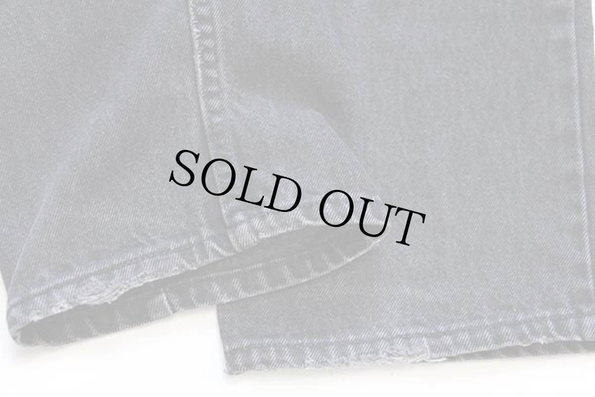 画像9: 90s USA製 Levi'sリーバイス 550 ハンドペイント ブラック デニムパンツ w34 L32 (9)