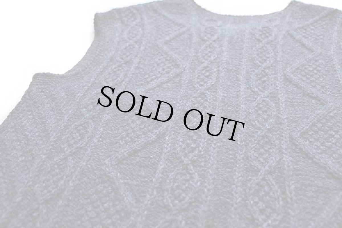 画像4: UNKNOWN ノーカラー ケーブル編み 鹿角ボタン チロリアン ウール ハンドニット ベスト カーディガン ミックス (4)