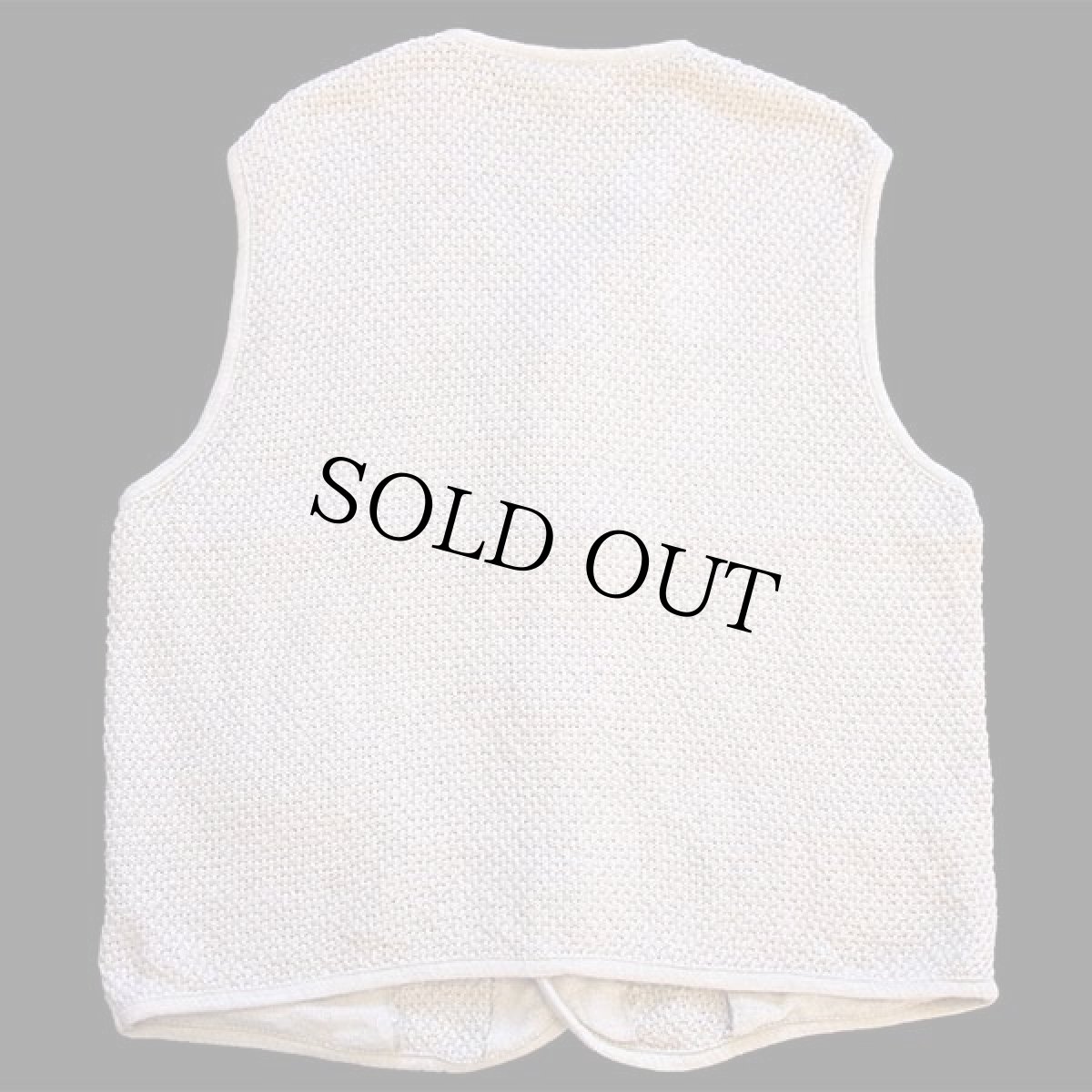 画像2: オーストリア製 Wesenjak 鹿角ボタン チロリアン コットン×リネンニット ベスト カーディガン ベージュ 58 (2)