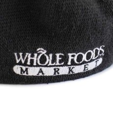 画像5: チェコ製 WHOLE FOODS MARKET ロゴ刺繍 コットンニット ベレー帽 黒 (5)
