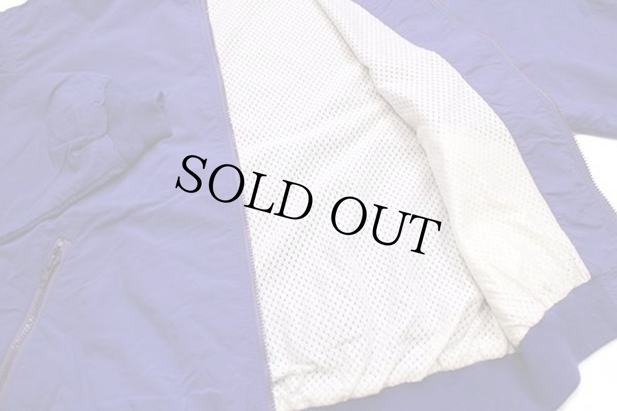 画像5: 80s USA製 EddieBauerエディーバウアー ロゴ刺繍 Hydrofil ナイロンジャケット 青紫 L (5)