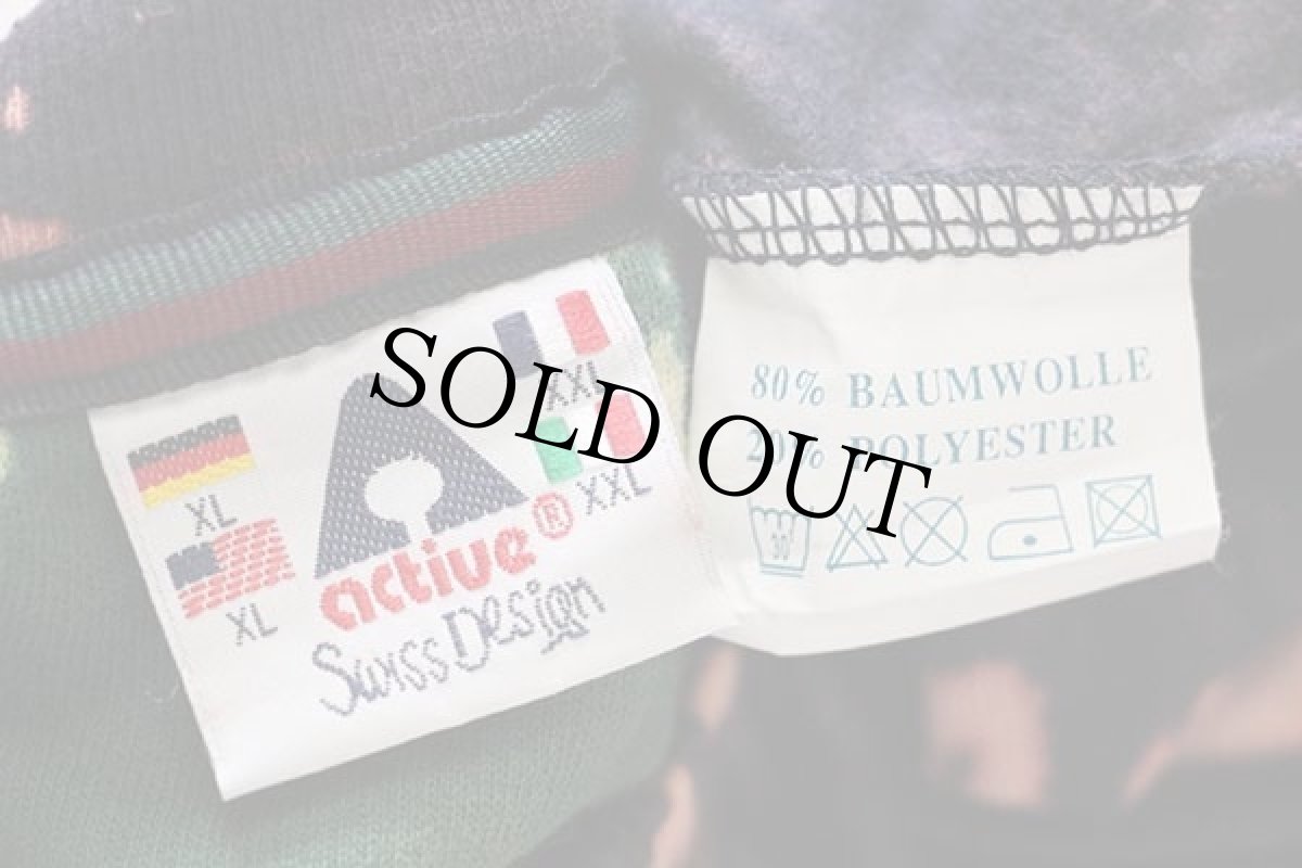 画像4: 90s active Swiss Design ブリーチ加工 前V スウェット XL (4)