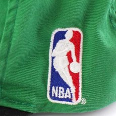 画像7: 90s STARTERスターター NBA BOSTON CELTICS ロゴ刺繍 ツートン 切り替え キャップ 緑×黒 (7)