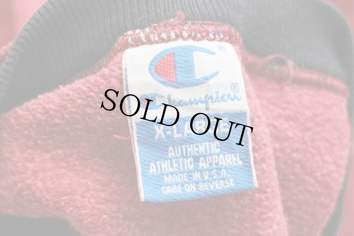 画像4: 90s USA製 Championチャンピオン スクリプト ビッグロゴ刺繍 レイヤードネック スウェット 濃赤 XL (4)