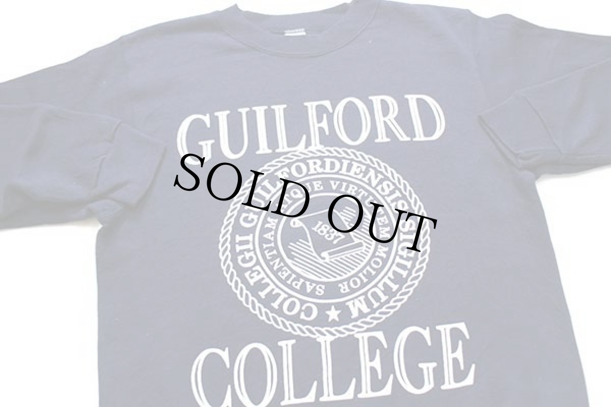画像3: 90s USA製 GUILFORD COLLEGE ビッグロゴ スウェット 紺 L (3)