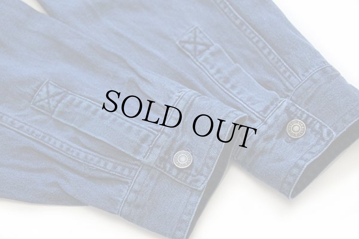 画像6: 90s Levi'sリーバイス カラーデニムシャツ 後染め 紺 XL (6)