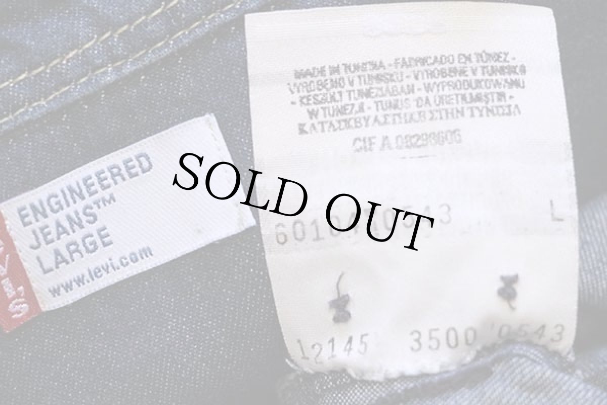 画像4: 00s Levi'sリーバイス ENGINEERED JEANS サンプル 立体裁断 ボタンダウン デニムシャツ L★ユーロ (4)