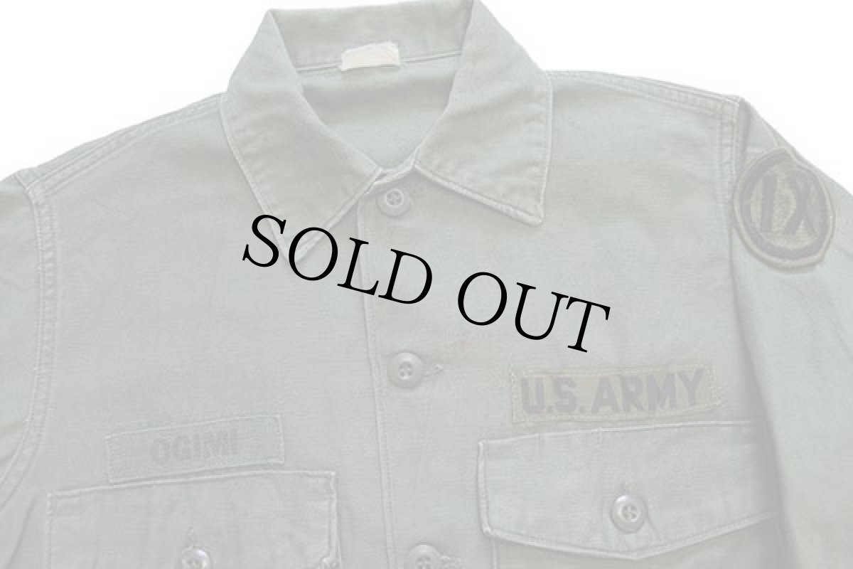 画像3: 60s 米軍 U.S.ARMY パッチ付き コットンサテン ユーティリティシャツ オリーブグリーン 14.5★C (3)