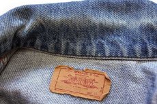 画像4: 80s カナダ製 Levi'sリーバイス 70506 デニムジャケット 4ポケット 40★A (4)