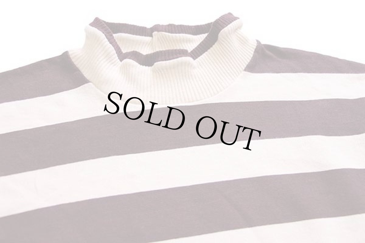 画像3: UNKNOWN 太ボーダー モックネック コットン カットソー ナチュラル×バーガンディ 46/48 (3)