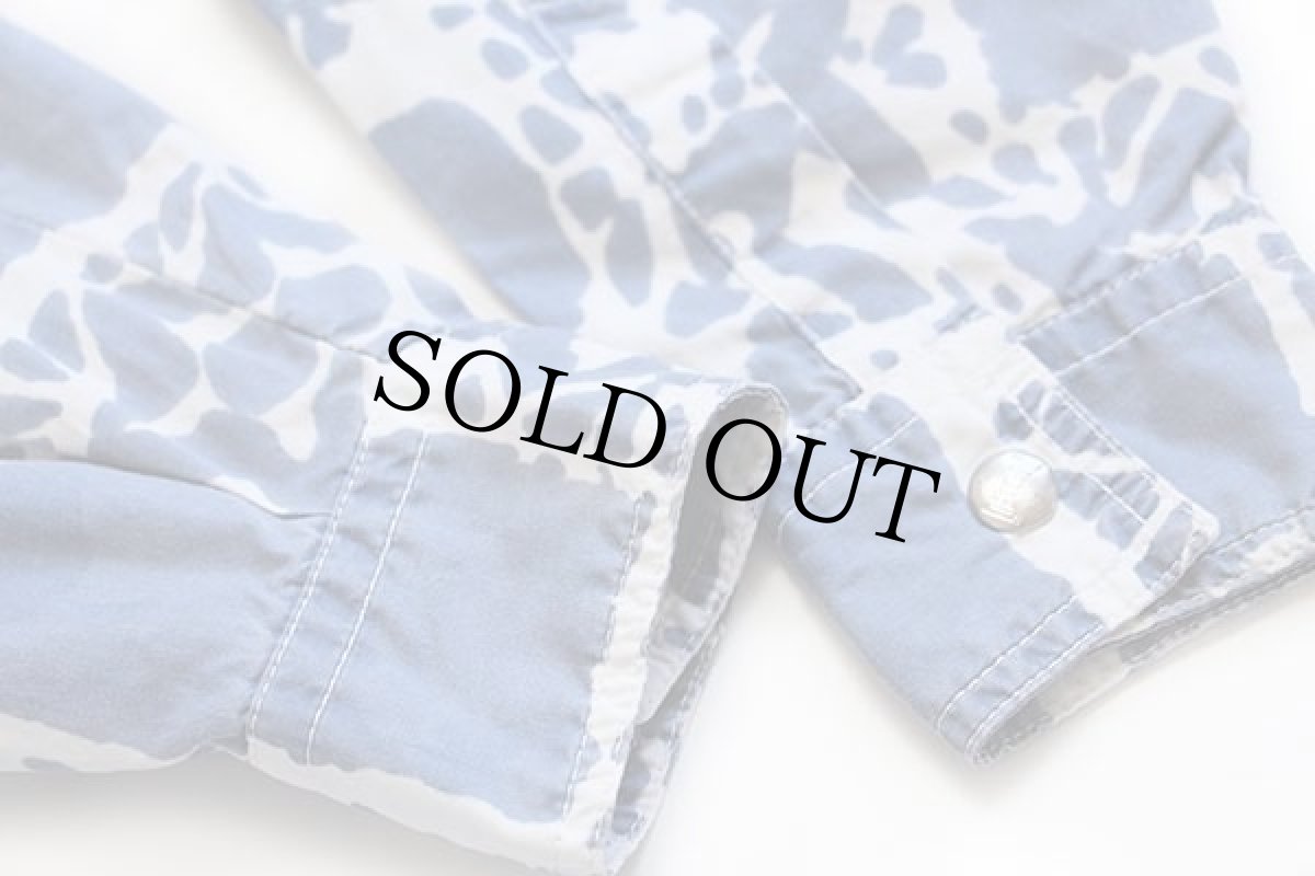 画像5: 90s イタリア製 DEVERGO スター 総柄 染み込みプリント アート コットンシャツ ブルーグレー×白 M (5)