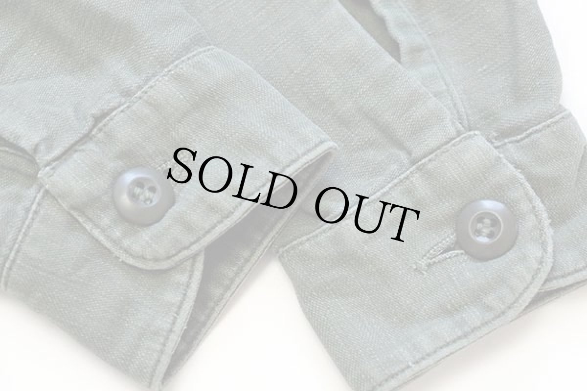 画像6: 60s 米軍 U.S.ARMY AIRBONE 星条旗パッチ付き コットンサテン ユーティリティシャツ オリーブグリーン (6)