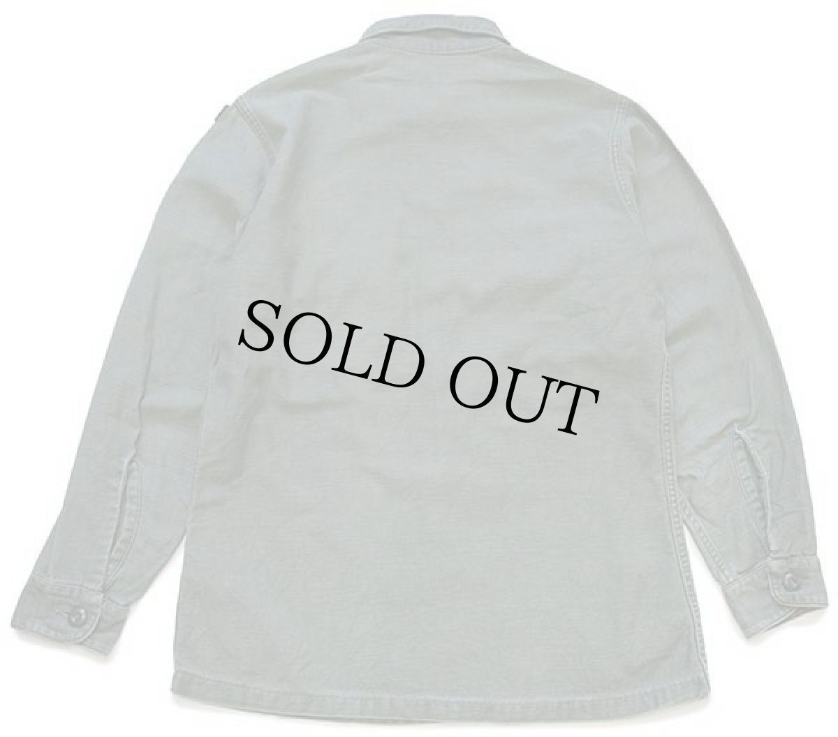 画像2: 60s 米軍 U.S.ARMY AIRBONE 星条旗パッチ付き コットンサテン ユーティリティシャツ オリーブグリーン (2)