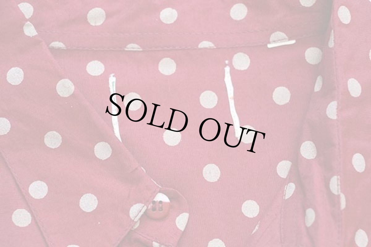 画像5: 80s UNKNOWN ドット柄 半袖 レーヨンシャツ 濃赤×グレーベージュ (5)