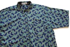 画像3: 90s Columbiaコロンビア 魚 総柄 ボタンダウン 半袖 シャツ (3)