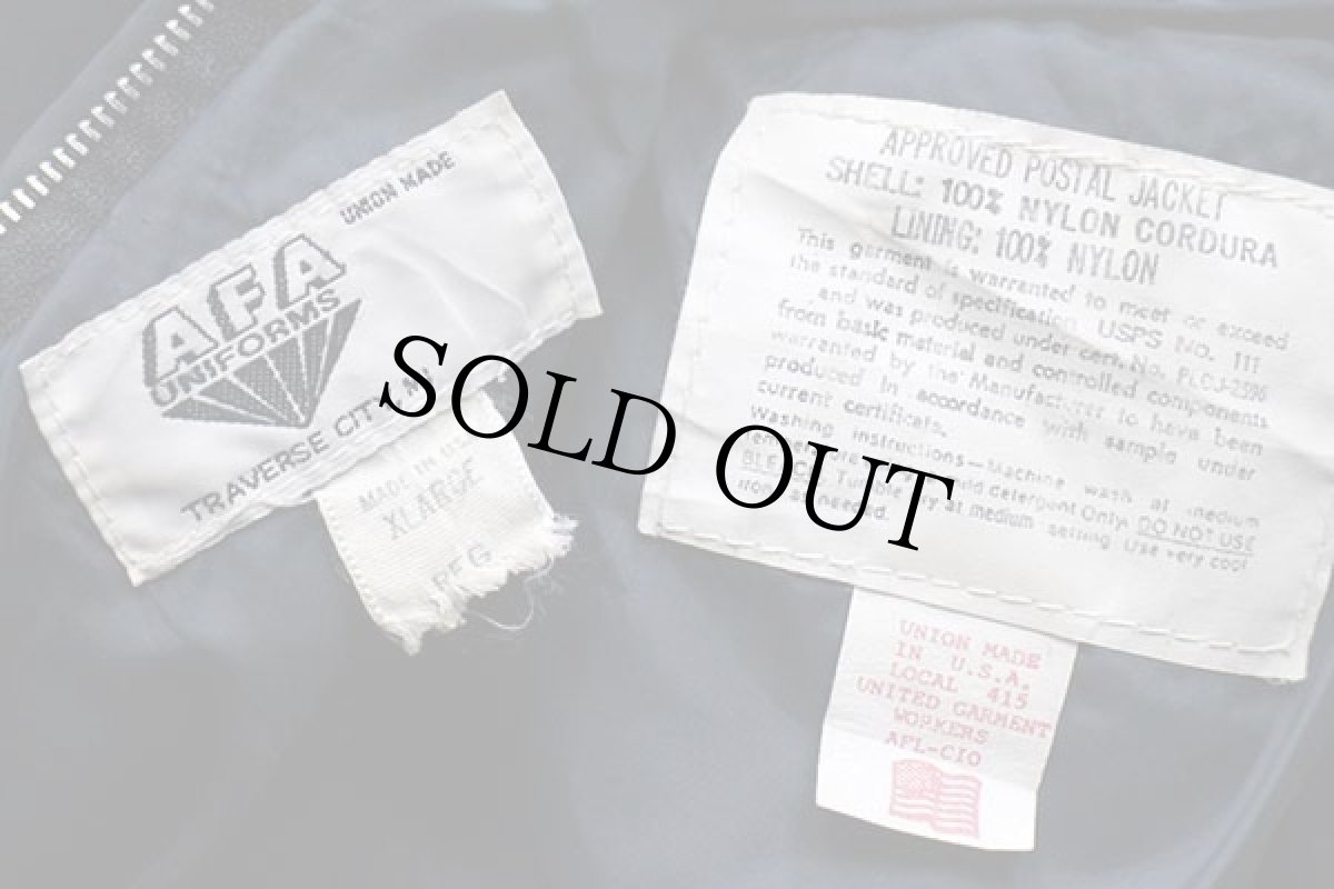 画像4: 80s USA製 U.S.MAIL LETTER CARRIER パッチ&テープ付き ポストマン ワークジャケット 紺 XL (4)