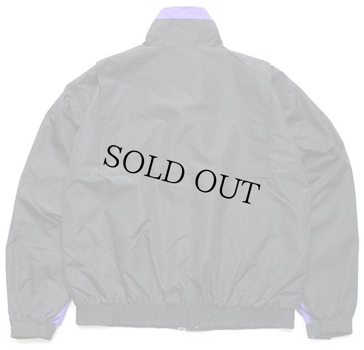 画像2: 90s Tri Mountain GONE FISHING 刺繍 6800 BACK COUNTRY JACKET ナイロンジャケット 黒×紫 L (2)