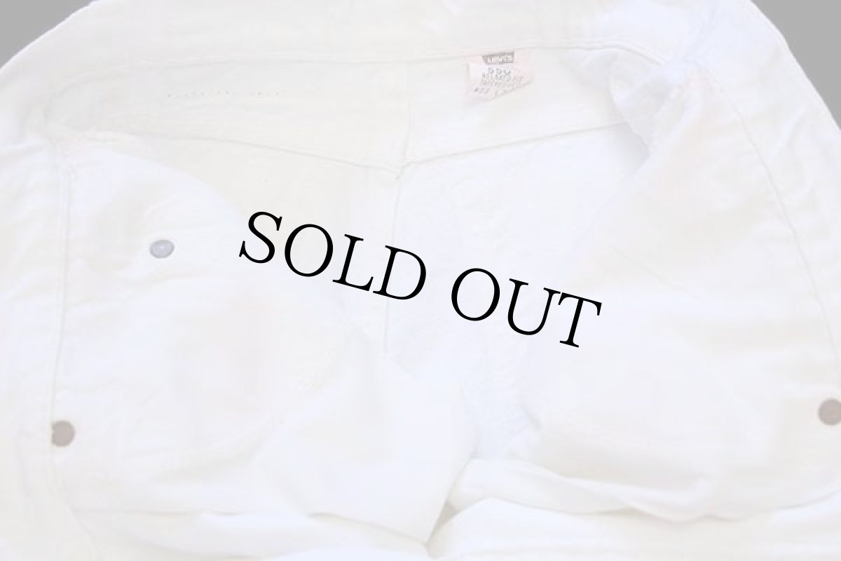 画像8: 90s USA製 Levi'sリーバイス 550 ホワイト デニムパンツ w33 L30 (8)