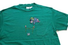 画像1: 90s Disneyディズニー EEYOREイーヨー 刺繍 コットン ポケットTシャツ 緑 L (1)