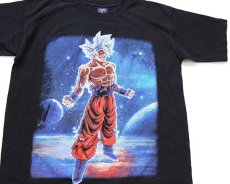 画像1: DRAGONBALL SUPER ドラゴンボール超 孫悟空 両面プリント コットンTシャツ 黒 (1)